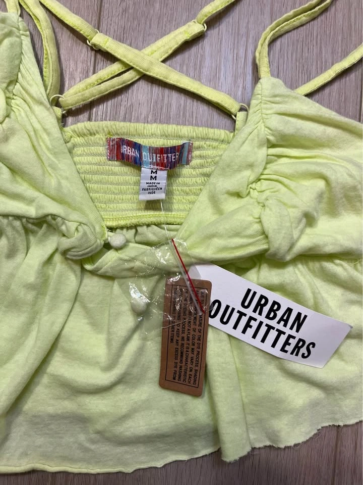 URBAN OUTFITTERS Neon Cropped Ruffle Cami - Size M - photo 5