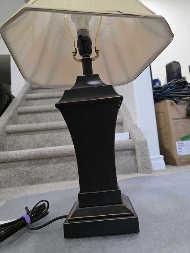 2 Table Lamps - photo 4