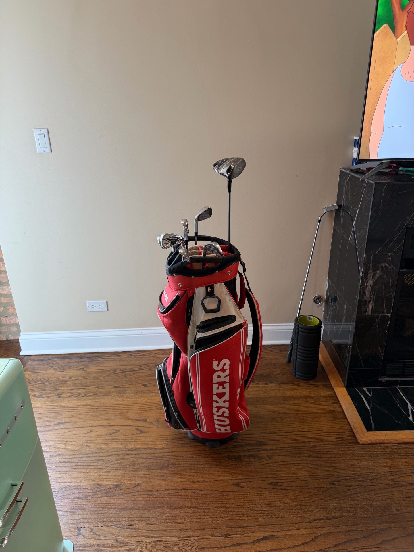 Callaway Apex 19 Irons + Epic Max Driver + Nebraska Golf Bag