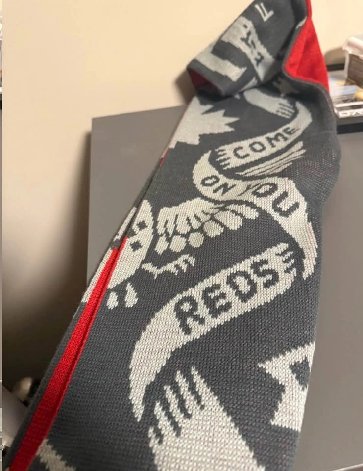 [USED] Toronto FC Knit Soccer Scarf - photo 4