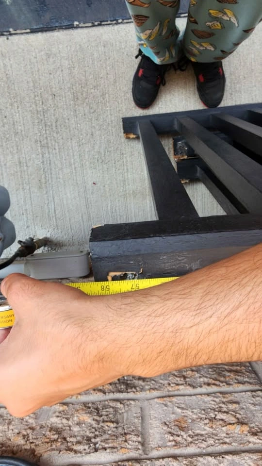 Outdoor wood railings - photo 3