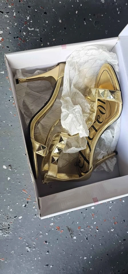 Shoes and Heels - photo 2