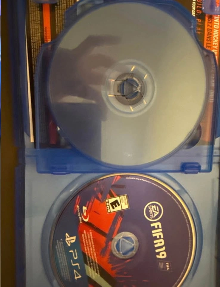 [USED] FIFA 19 & NHL 19 for PS4 - photo 3