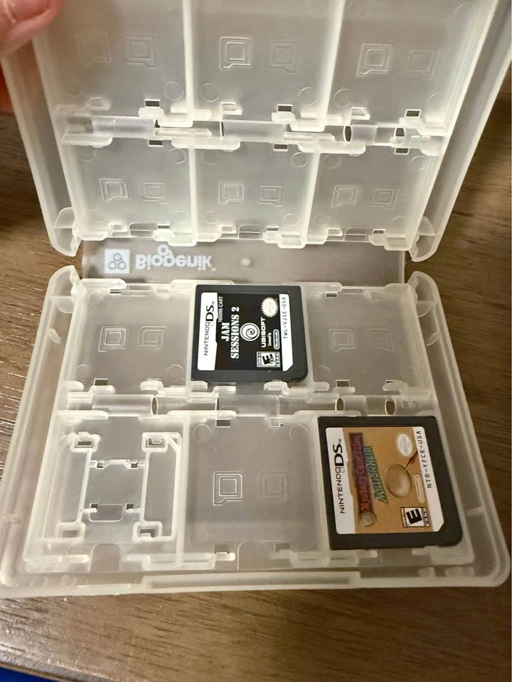 Biogenik Nintendo DS / 3DS Game Case, Holds 24 Cartridges