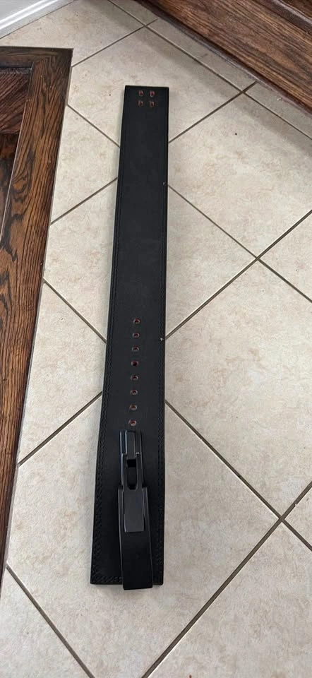 Black Leather Lever Weightlifting Belt