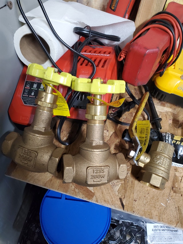 Apollo Shut off Valves