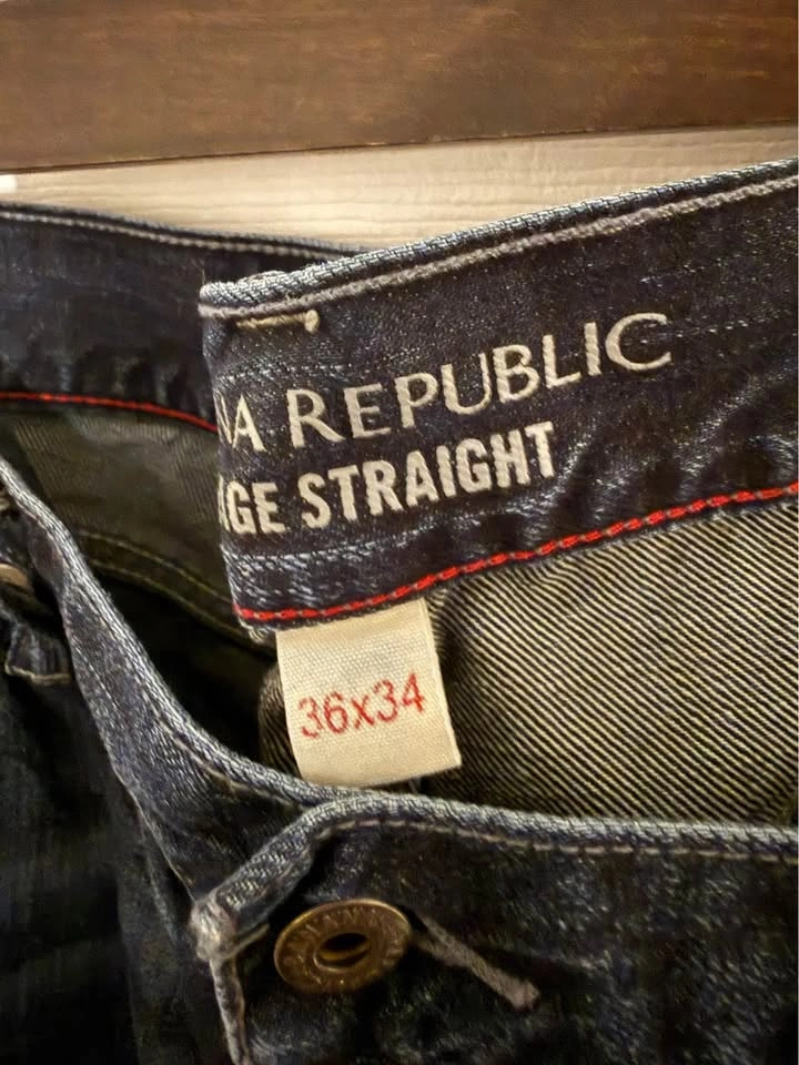 [USED] Banana Republic Vintage Straight Jeans – Men’s 36x34 - photo 2