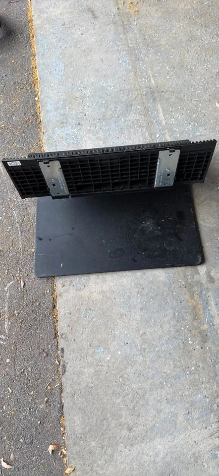 Samsung Curved TV Stand Base - photo 2