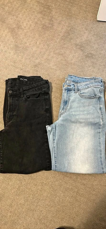 jeans
