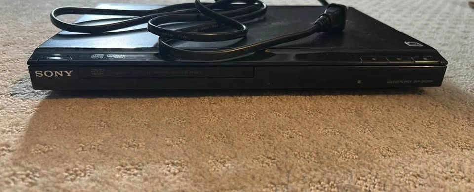 Sony DVD Player - photo 2