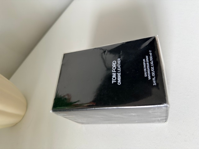 Tom Ford Eau d’Ombré Leather Eau de Parfum 100mL Brand New - photo 2