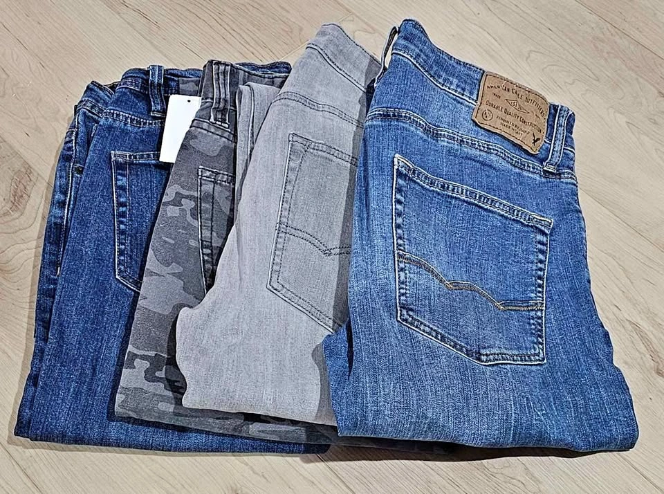 4 Jeans for $35 [31×32]