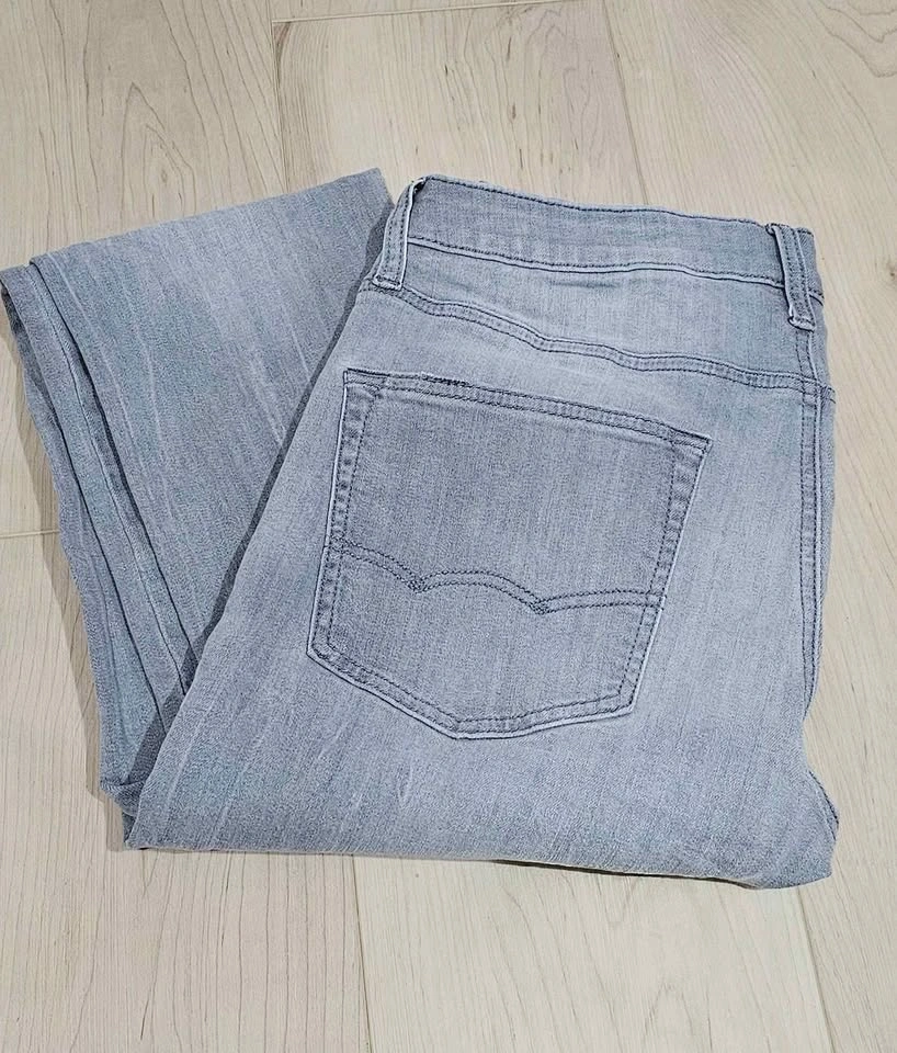 4 Jeans for $35 [31×32] - photo 5