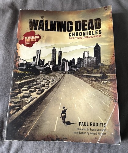 The Walking Dead Chronicles by AMC and Paul Ruditis (2011)