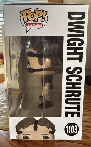 Funko POP! The Office DWIGHT SCHRUTE #1103 Chalice Exclusive - photo 3
