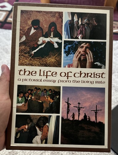 The Life of Christ: A Pictorial Essay, Hardcover, 1971 - photo 3