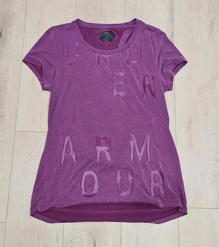 2 Under Armour Women's Athletic T-Shirt [Large] for $15 - photo 2