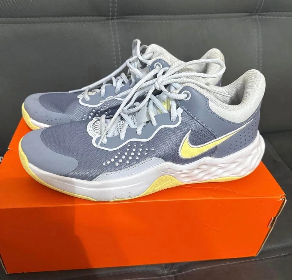 nike basketball shoes - photo 3