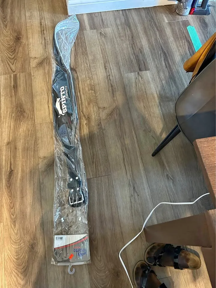 Leather fitness belt thumbnail