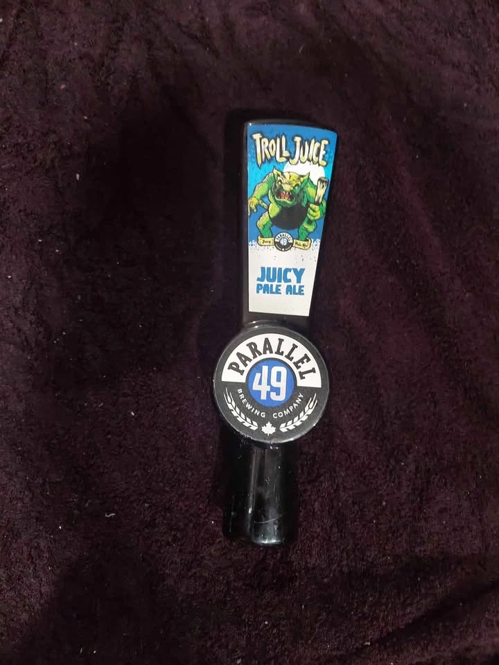 Assorted Beer Tap Handles - Parallel 49, Granville Island, Russe - photo 3
