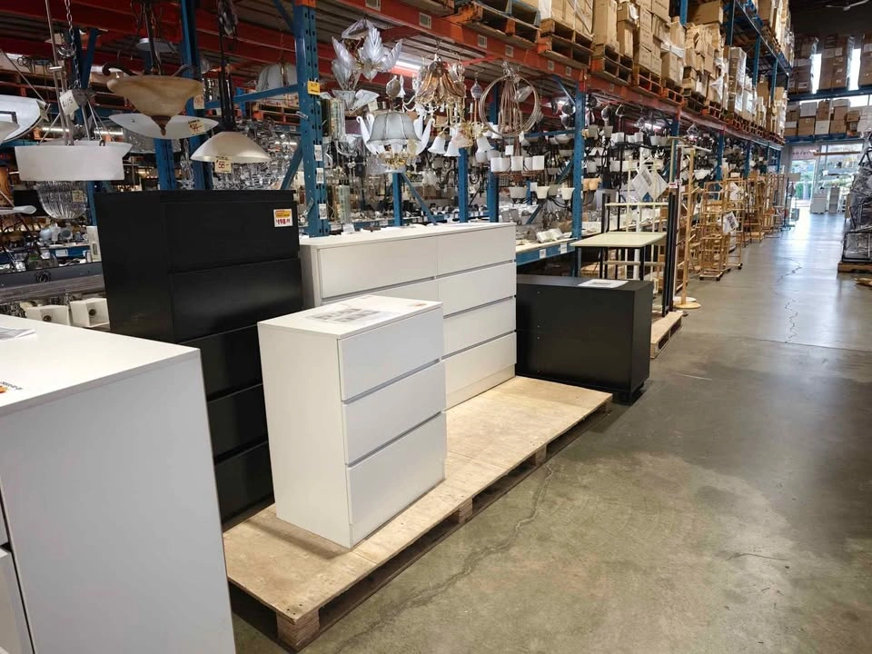 New furniture items for sale - photo 3
