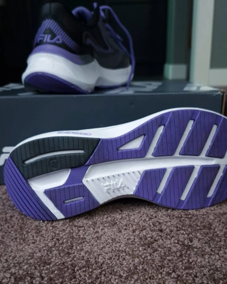 Brand New! Women’s Fila Suspence Energized Runners (Size 8W) - photo 2