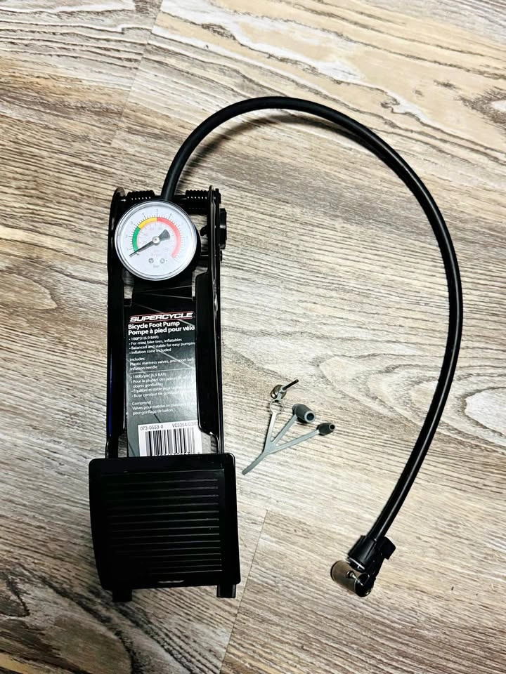Supercycle bike foot pump