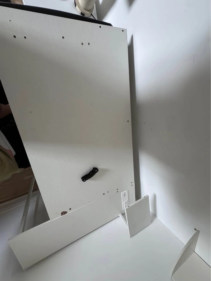 White L-Shaped Corner Desk with Power Outlet - photo 5