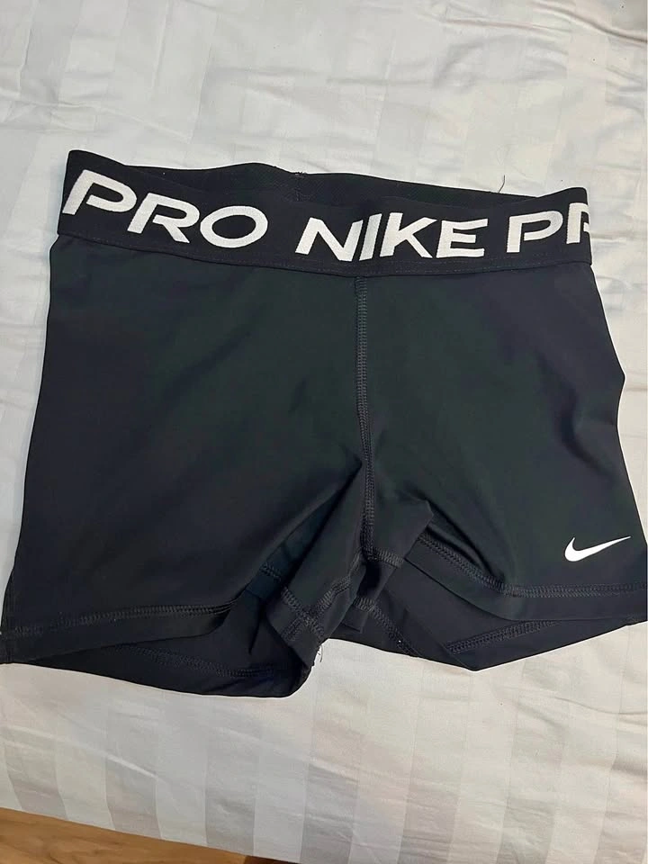 Nike Pro Women's 3" Shorts