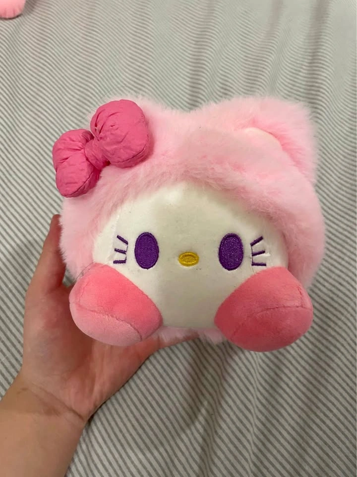 Hello kitty plush
