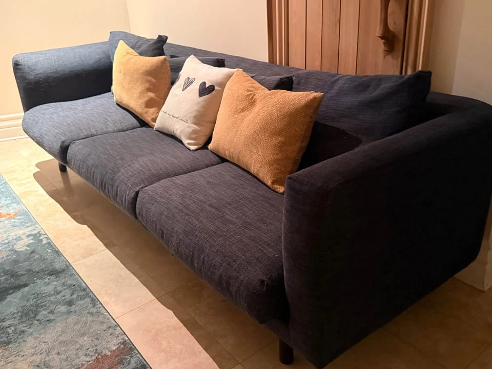 Structube 3 Seater Sofa - photo 3
