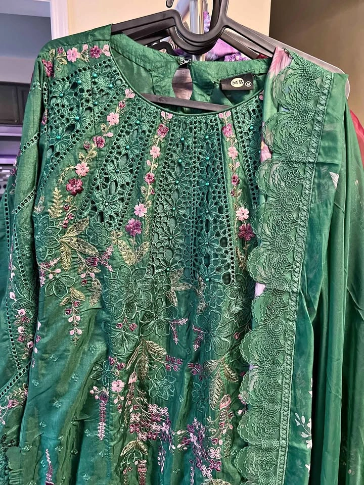 Beautiful MARIA.B Inspired suit