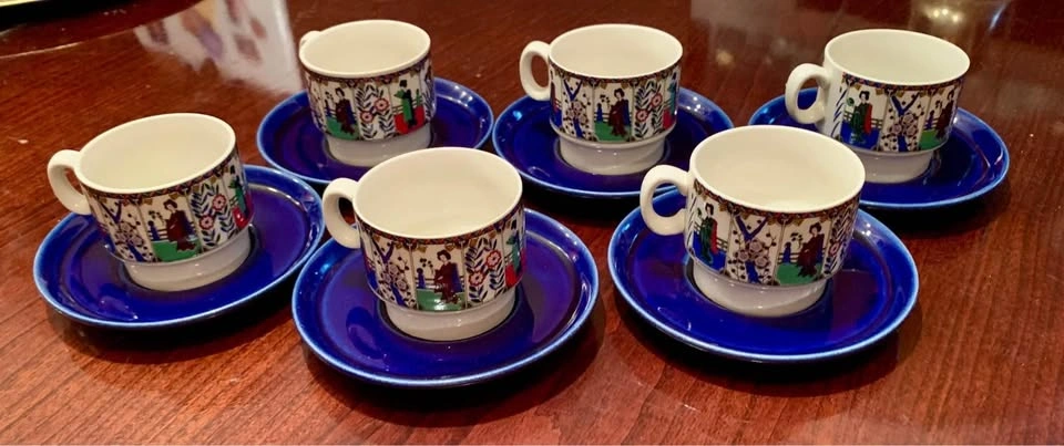 Weidmann Porzellan cups/saucers