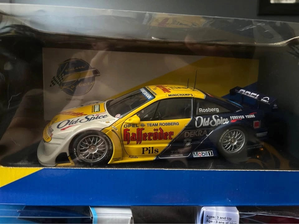 1/18 scale car lot! - photo 4