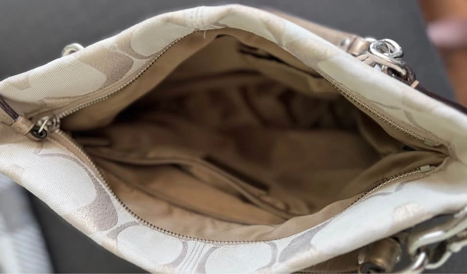 Coach Brooke Signature Hobo Bag - Beige & Gold (F17990) - photo 5