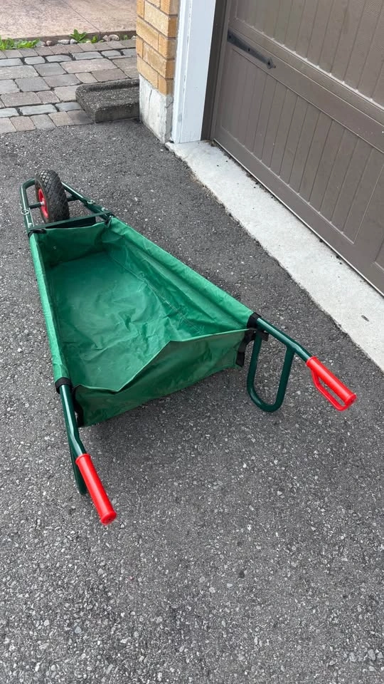Folding Wheelbarrow - photo 3