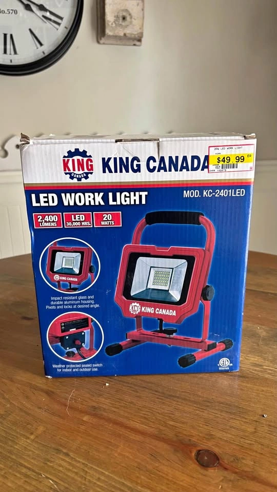 *BRAND NEW* King Canada Led Work Light