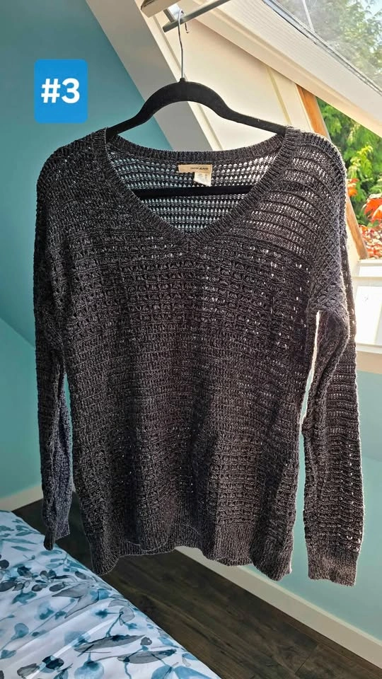 Women's Sweaters - photo 3