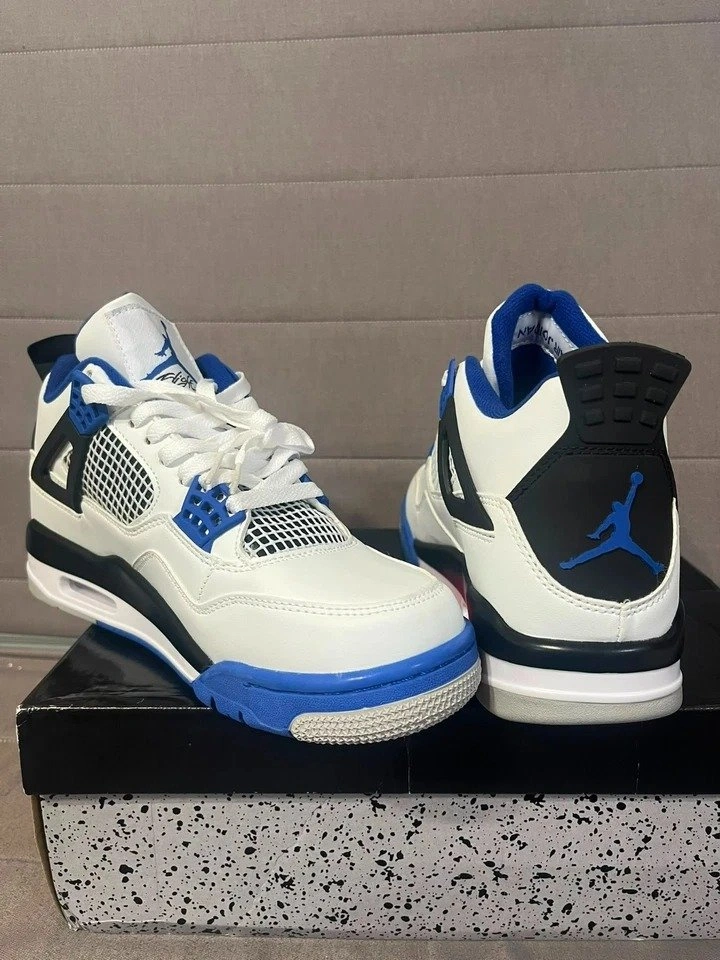 Air Jordan 4 Retro Military Blue (2024) – Brand New - Size: US 8 - photo 4