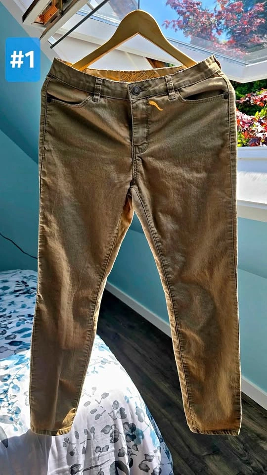 Women's Pants