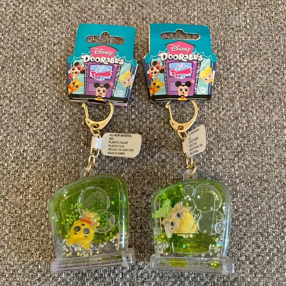 BNWT Disney Doorable Tsunameez Acrylic Keychain Charm