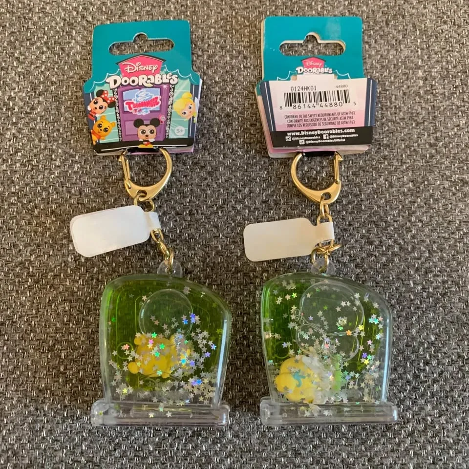BNWT Disney Doorable Tsunameez Acrylic Keychain Charm - photo 4