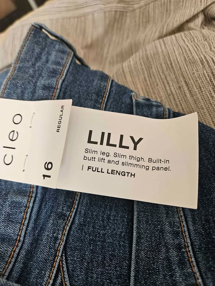 Cleo Lilly Slim Leg Jeans Size 16 - photo 2