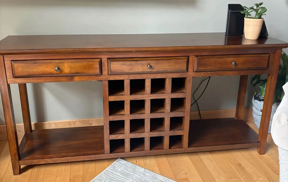 Elegant Console/Sideboard - photo 3