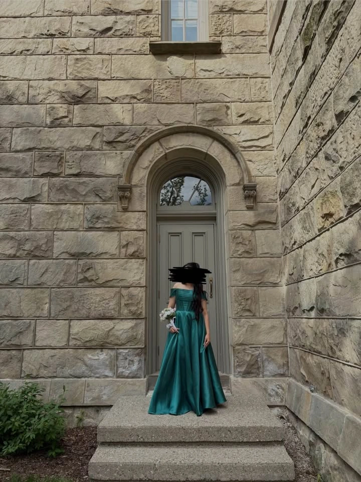Emerald Green Satin Off-the-Shoulder Prom Gown - photo 3