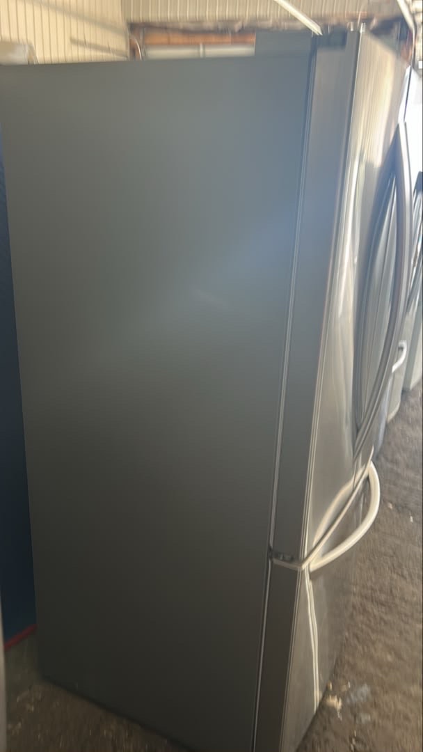 LG French Door Refrigerator - photo 4