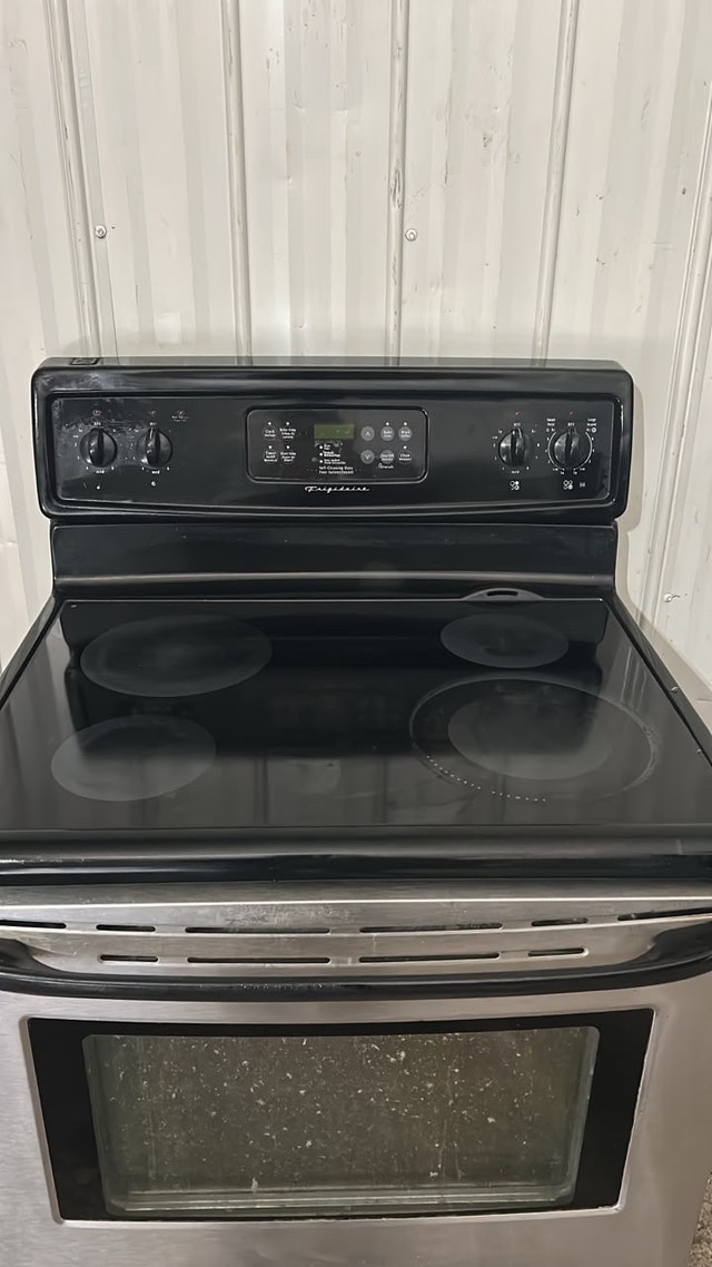 Frigidaire Electric Stove - photo 2
