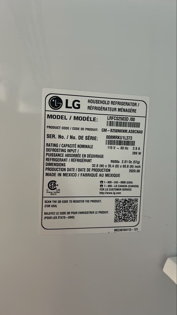 LG Refrigerator in good condition - photo 3