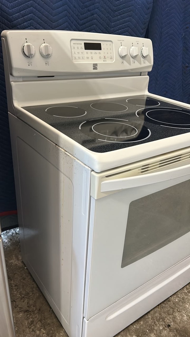 Kenmore Electric Stove - photo 4