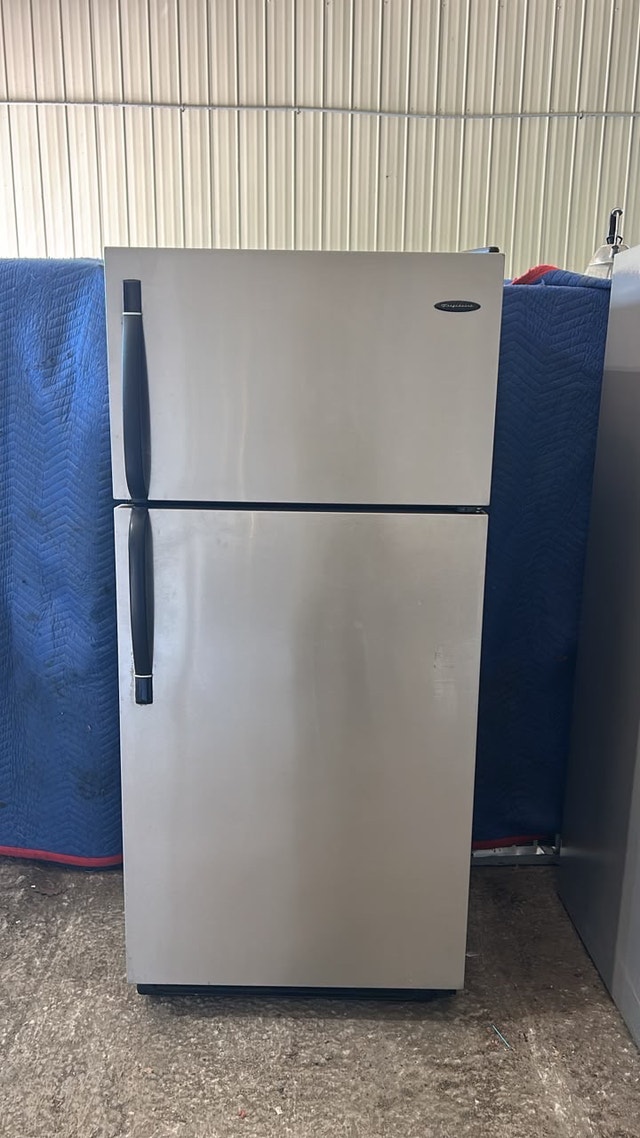 Frigidaire Refrigerator in good condition